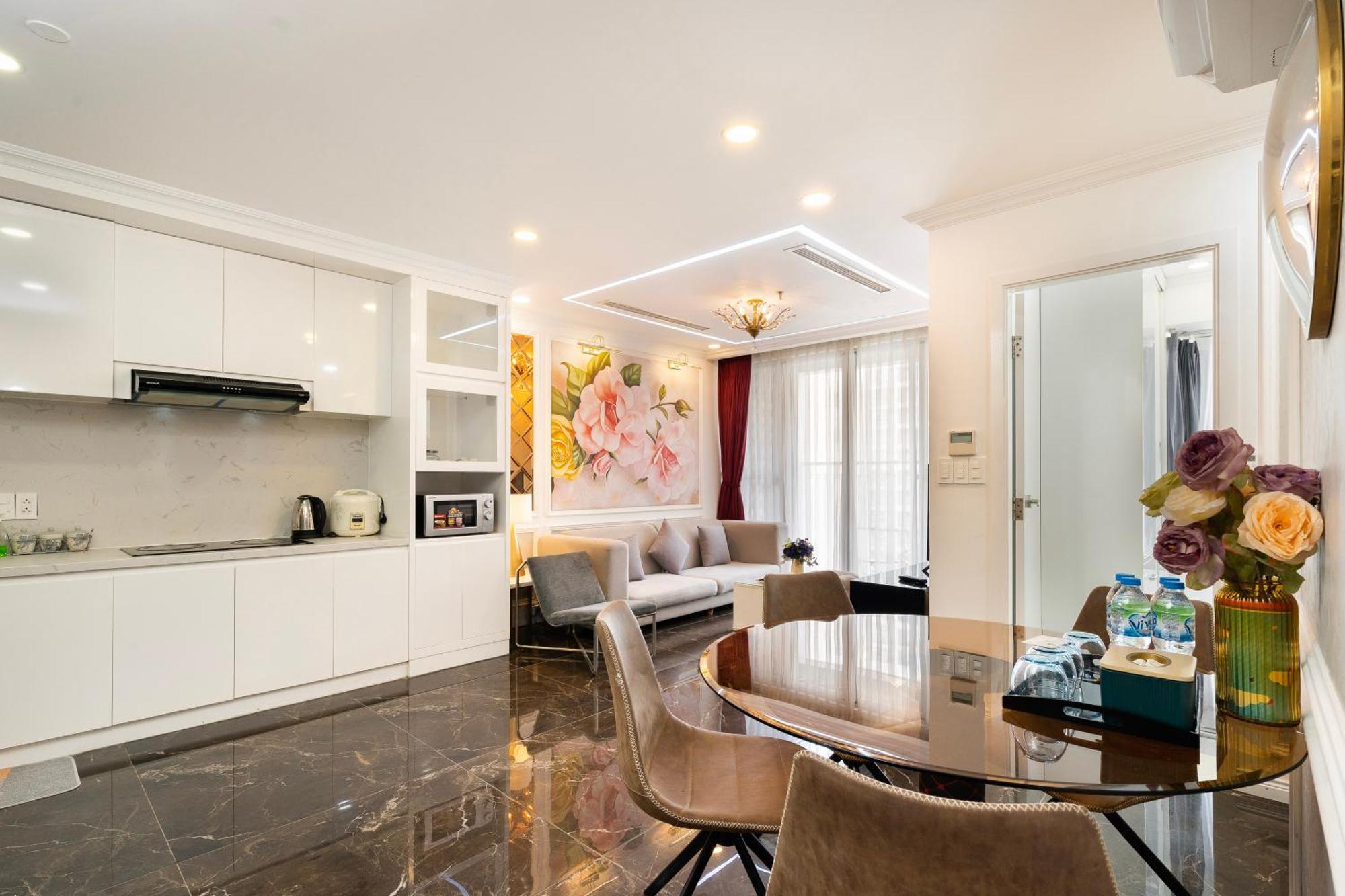 Scenic Valley Serviced Apartment Ho Chi Minh City Exterior photo