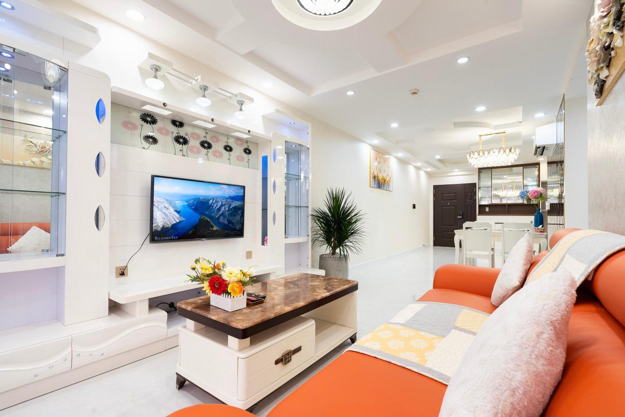 Scenic Valley Serviced Apartment Ho Chi Minh City Exterior photo